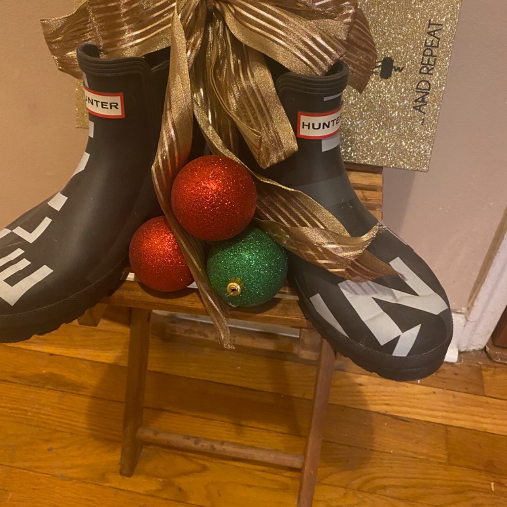 Rain boots - Picture 2 of 2